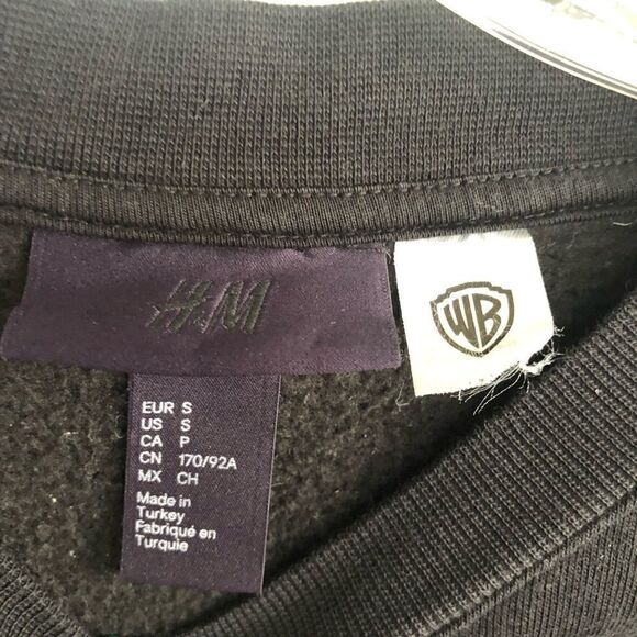 H&M NIGHTMARE ON ELM STREET Freddy Krueger Pullover Crew Neck Sweatshirt Small - Picture 6 of 7